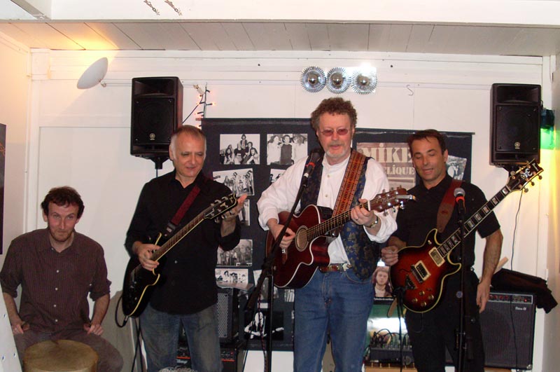 02-AnnivMike23rec EL