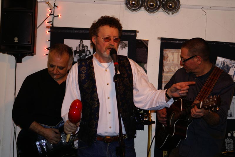 090306-AnnvivMIKE6067-XP