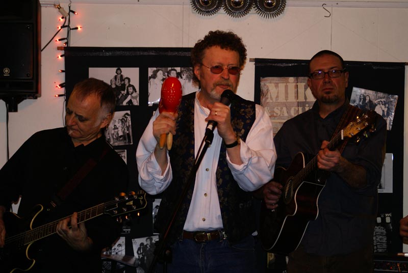 090306-AnnvivMIKE6090-XP