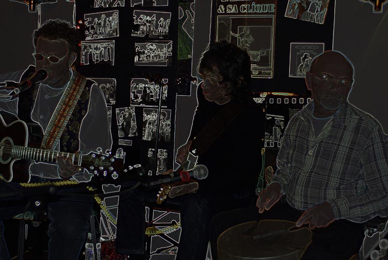 090306-AnnvivMIKE609#2999E0